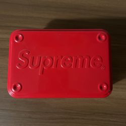 Suprem Small Metal Box Vintage