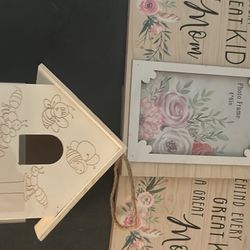 Gifts For Mom!