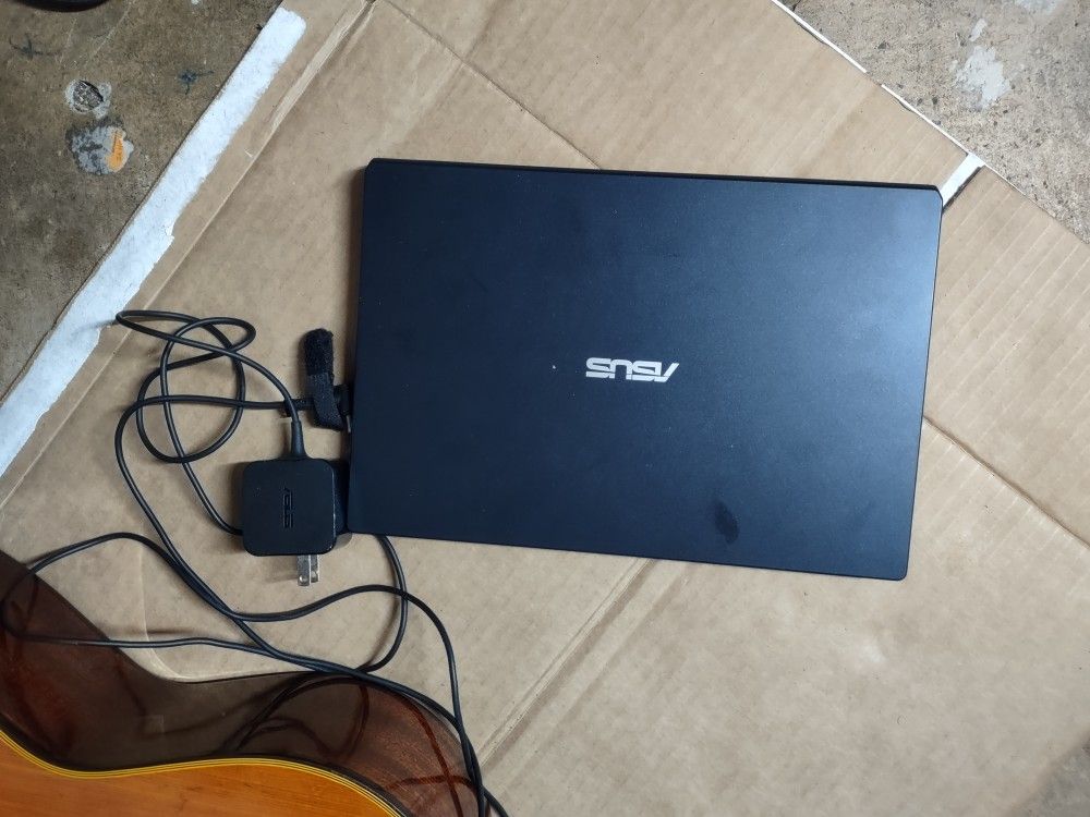 Laptop Asus  OBO Like New