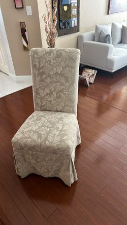 10 chairs