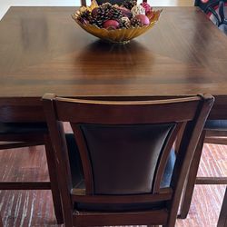 Leather Table 4 Chairs