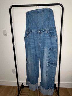 Wild Fable Women’s XL Blue Denim Strapless Cargo Jumpsuit Corset Top Wide Leg