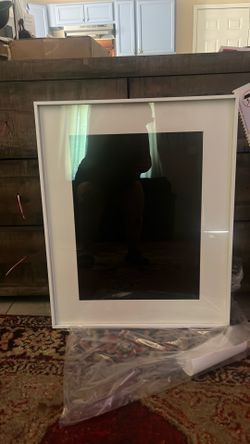 Gallery WHITE Frame 18x24