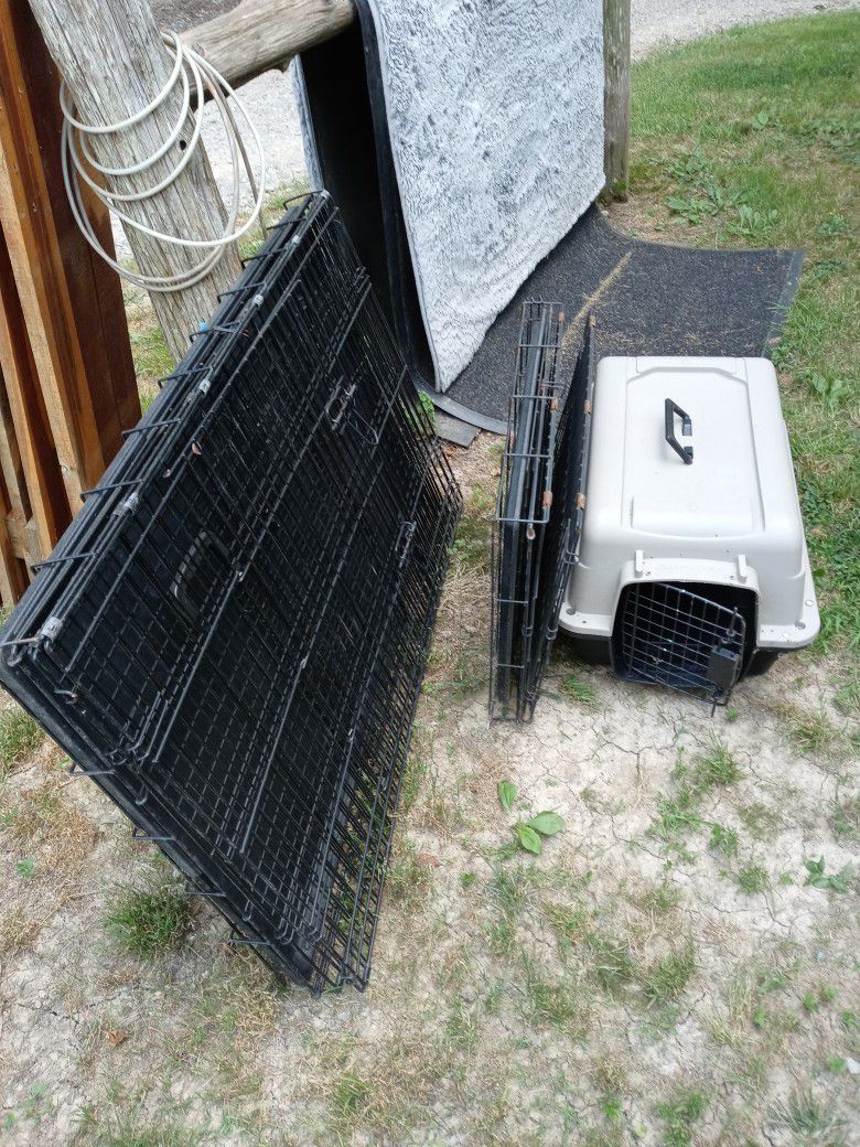 Dog Crates/Kennels, Small, medium And Large