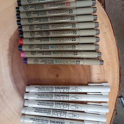Pen/Marker Lot