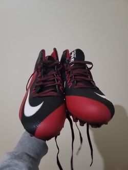 Nike Football Cleats (Info In Desc)
