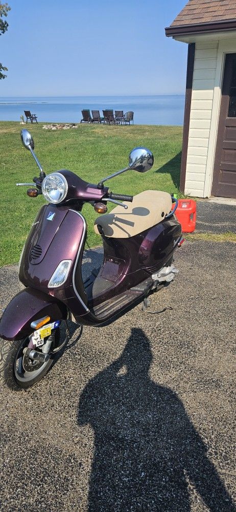 2006 Vespa LX50