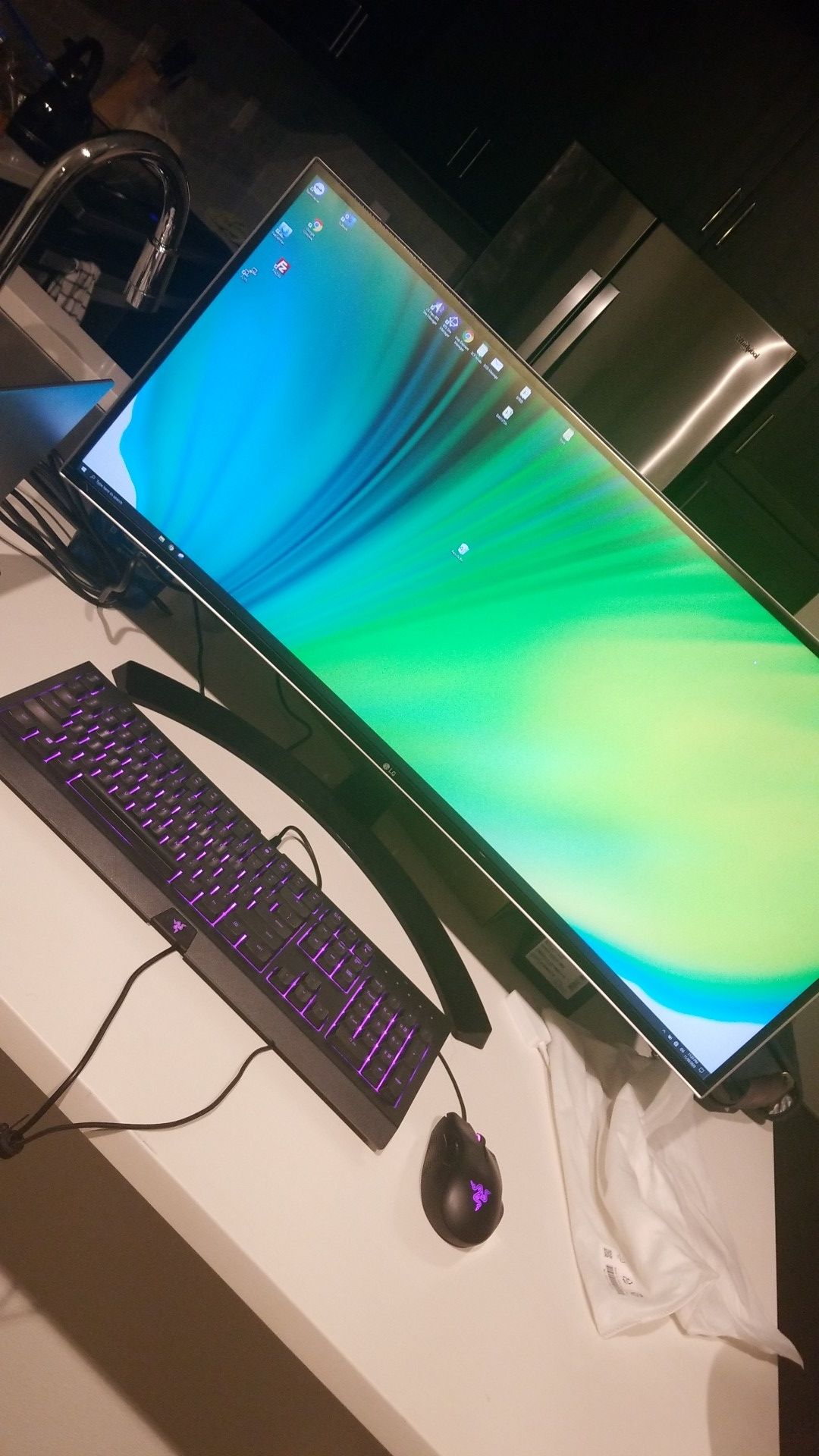 LG monitor and Razer keyboard and mouse