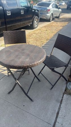 Patio bistro set