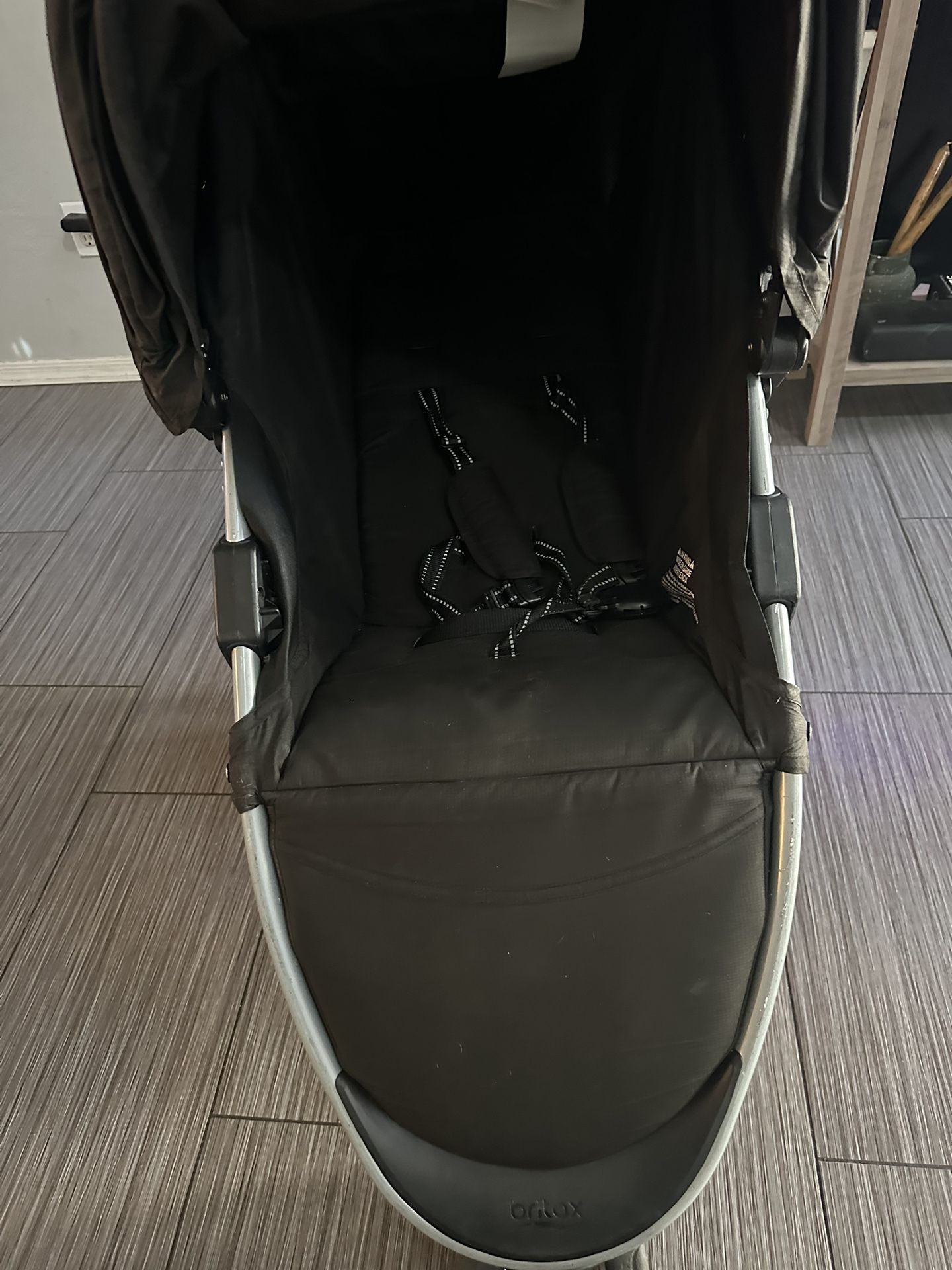 Stroller 