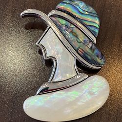 New Natural Abalone Lady Profile With Hat, Brooch Pin