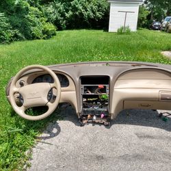 2004 mustang 2024 interior mods
