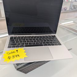 MacBook Air 2018 8gb Ram 128GB SSD 