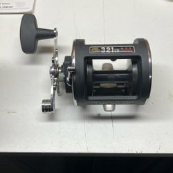 Penn 321 GTi Level Wind Reel