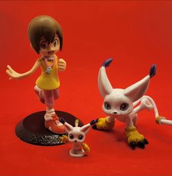Digimon figures