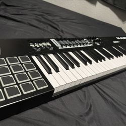 M-Audio CODE 61 Controller 61-Key