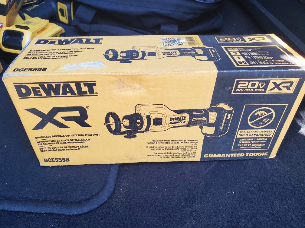 Dewalt Cut-out