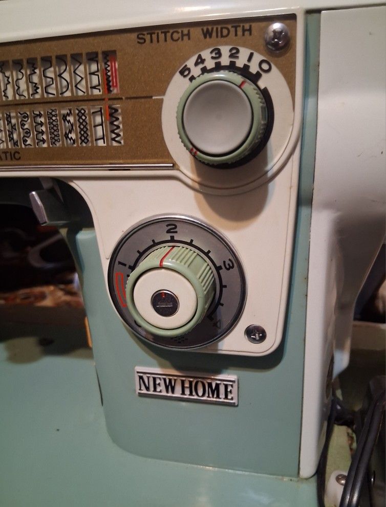 New Home 702 Sewing Machine 