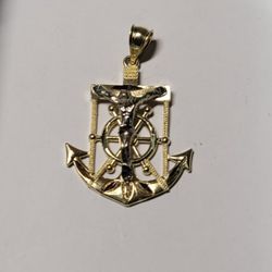 14 K GOLD  ANCHOR CRUCIFIX PENDANT 