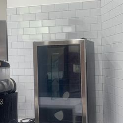 HomeLabs Beverage Refrigerator and Cooler - Mini Fridge with Glass Door for Soda Beer or Wine - 120 Cans Capacity