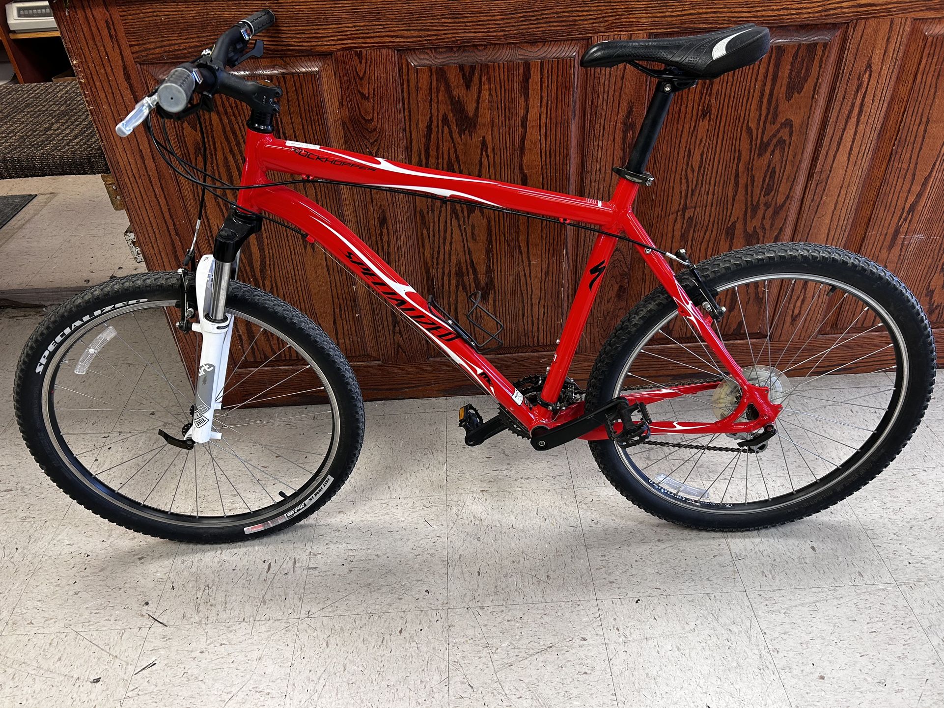 Specialized Rockhopper 21” 24 Speed Bike 