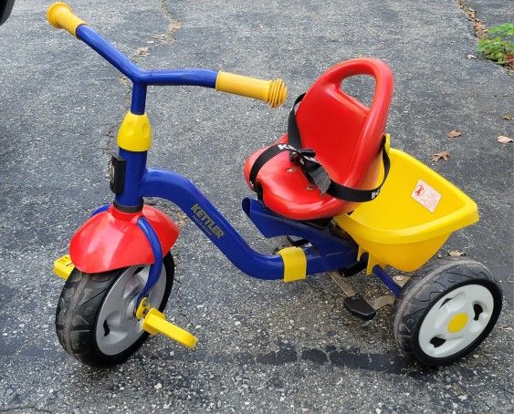 Kettler Tricycle with Removable Push Bar