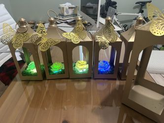 Decorations/center Pieces