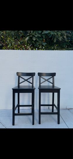 Black chairs (set of 2 stools)