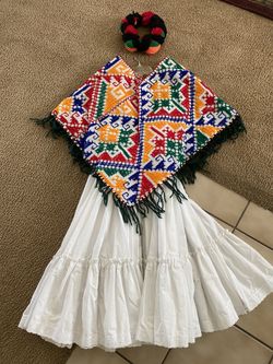 Sam Luis Potosi folklorico dress