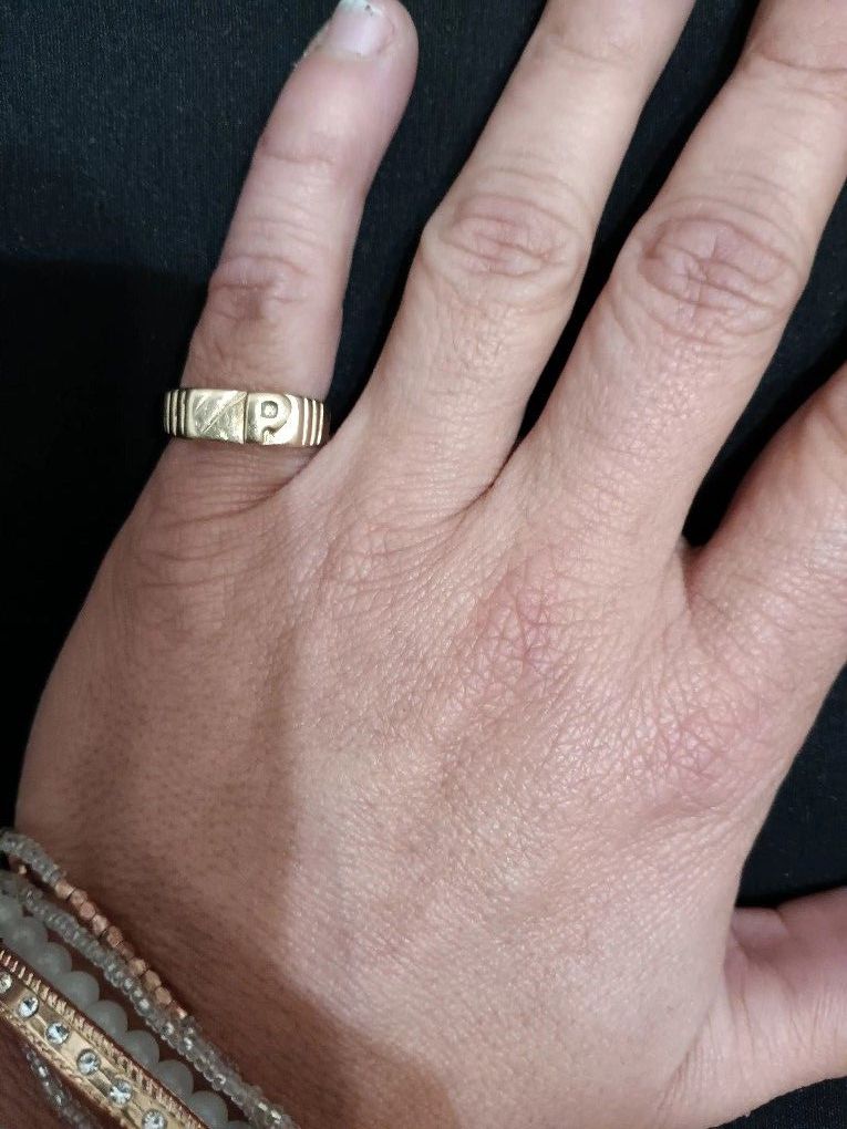 14kt SOLID YELLOW GOLD RING