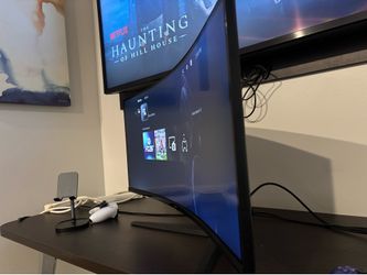 onn 34" Curved Ultrawide WQHD (3440 x 1440p) 120Hz Bezel-Less Office Monitor with Cable , Black * PICKUP ONLY