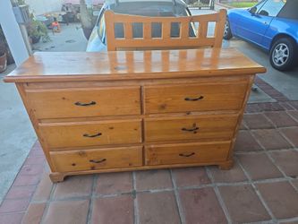 6 Drawer Chest w Mirror