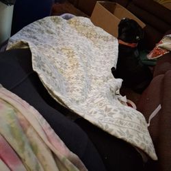 Tree Skirt, Never Uesed 