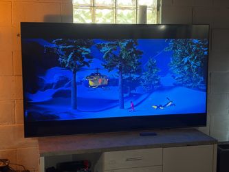 Samsung 75”  QLED TV