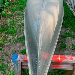 Grumman Eagle 17’ Double End Aluminum Canoe 