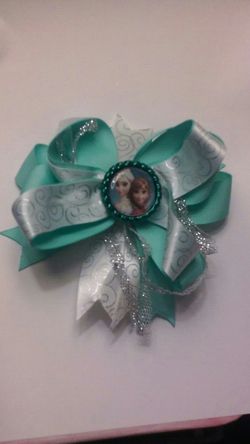 Anna and Elsa Bow🎀