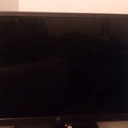32 Inch Flatscreen Westinghouse Tv