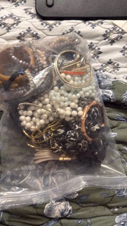 Jewelry bundle