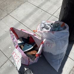Free Boys And Women Clothes And Shoes 