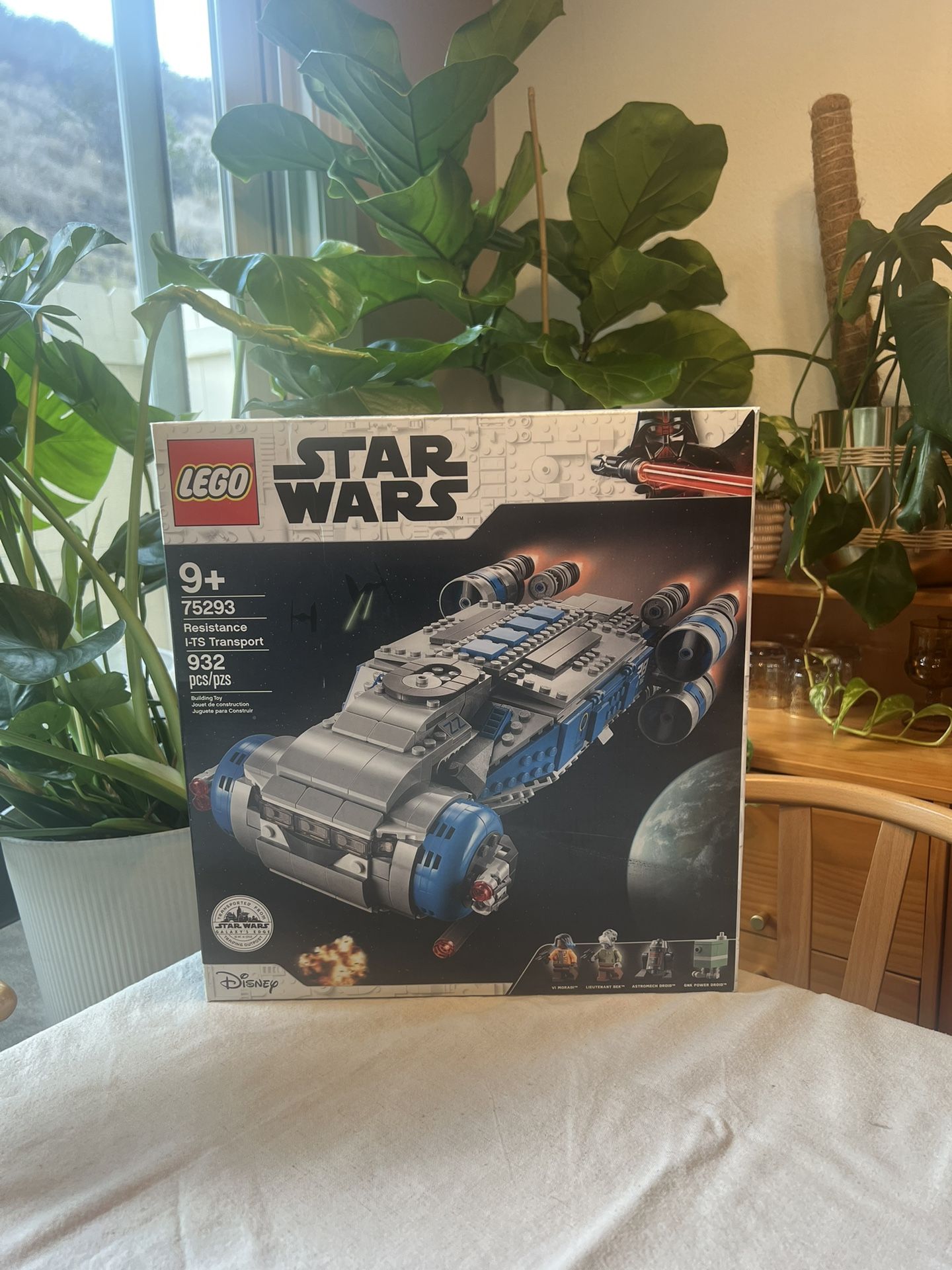 Lego Star Wars Resistance I TS Transport Retired #75293