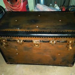 Antique Steamer /Wardrobe Trunk