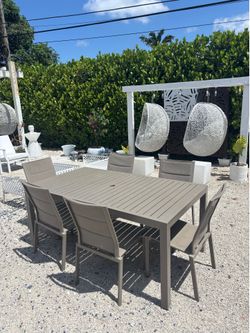 Outdoor Patio Aluminum Table with 6 Aluminum Stackable Chairs
