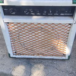 Amplificador rechargable