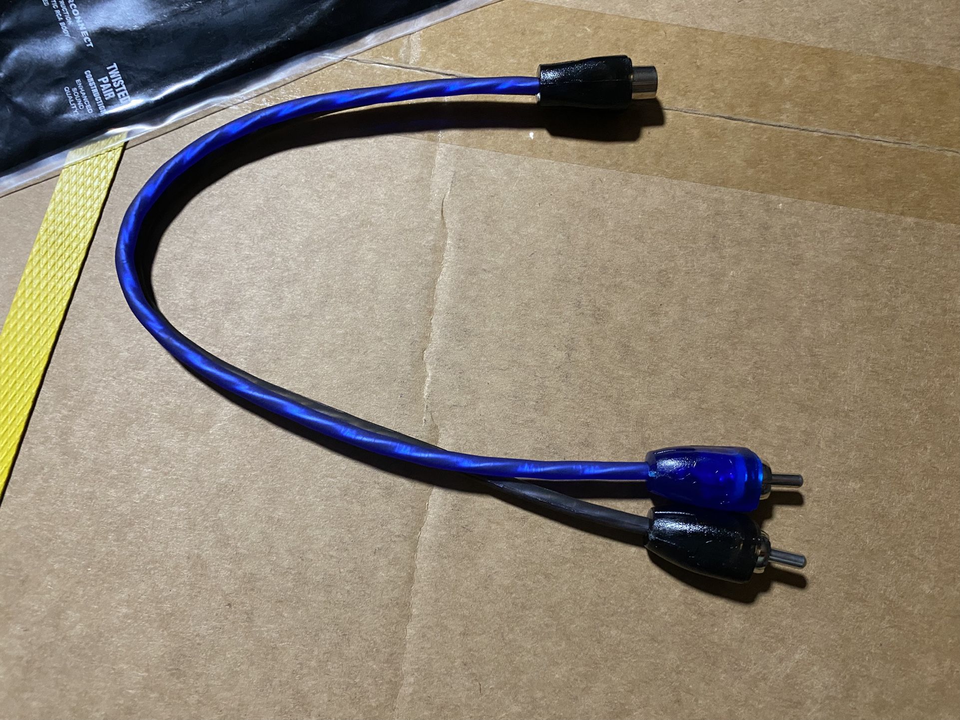 New RCA Y Splitter 1F - 2M High Quality $5 Each