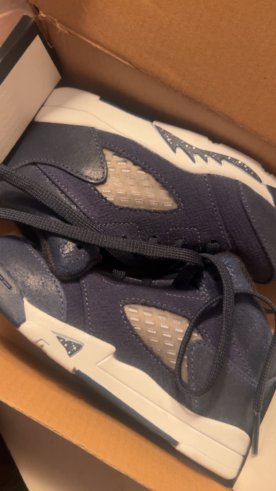 Children’s Jordan’s 8c 