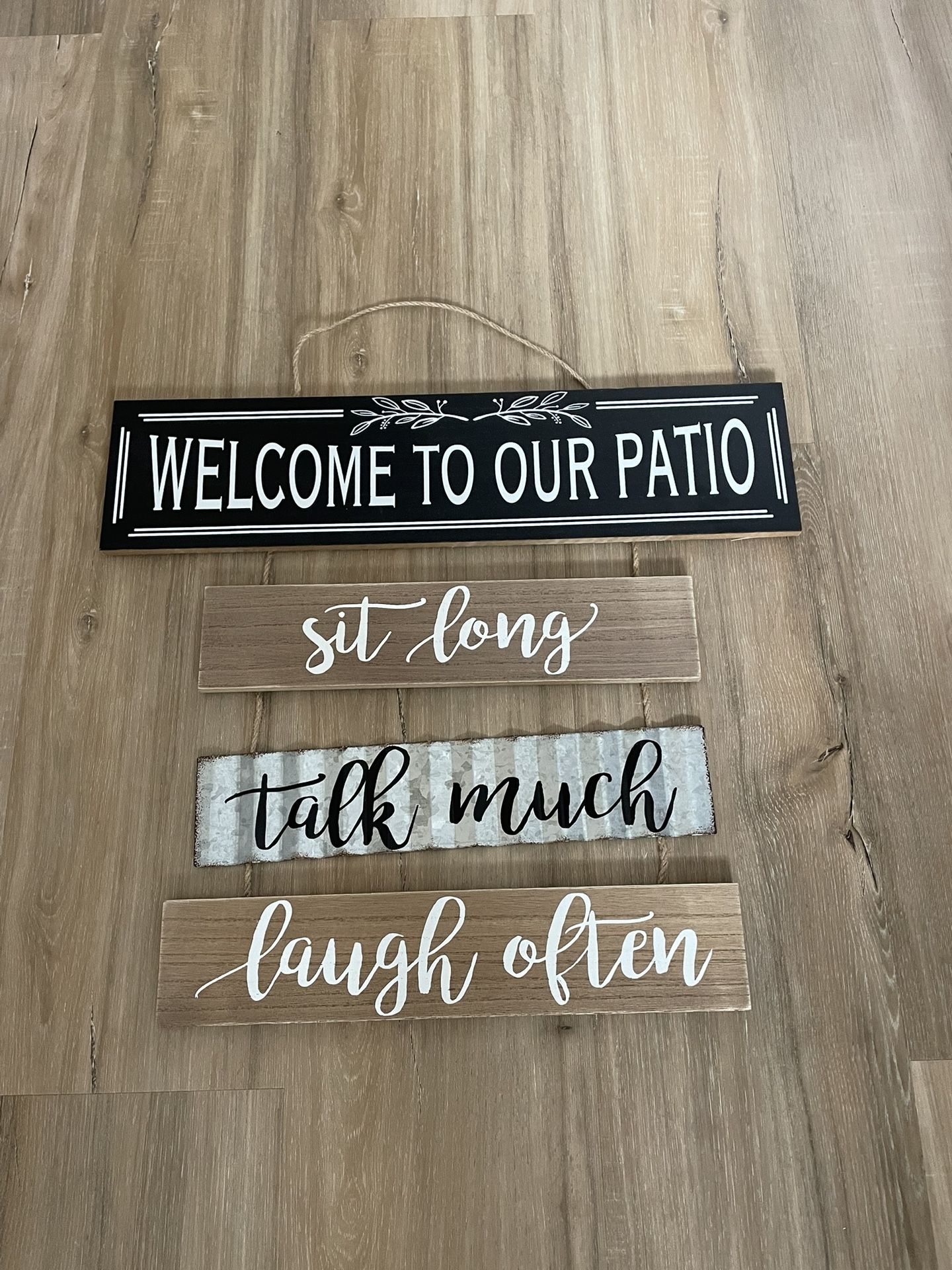 Sign Patio Outdoor Area Sunroom 