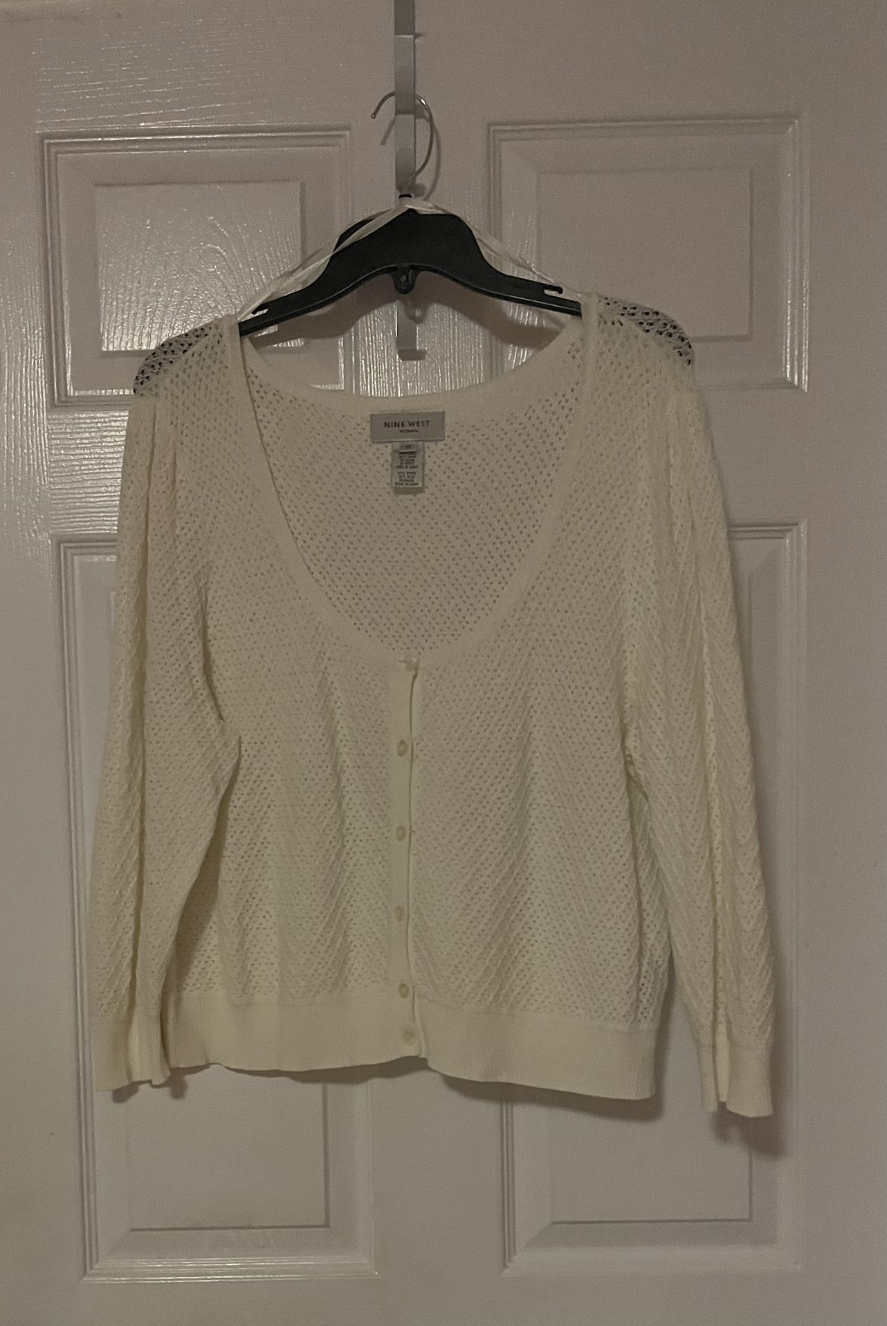 Nine West Ivory Cardigan Size L