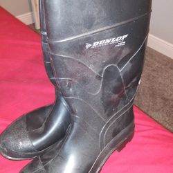 Mens Dunlop Work Boots For Rain Or Cement. Mens Size 12