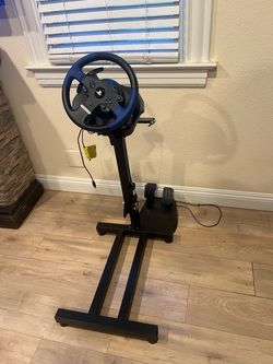 Thrustmaster T150 With Folding Stand