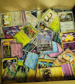 A Big Box Of Pokemon Cards 4000+ Nintendo 2026 Holos Collectibles Bulk 💯🔥